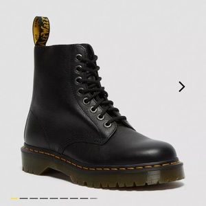 Dr. Martens 1460 PASCAL BEX PISA LEATHER LACE UP BOOTS - Size: 39 EU